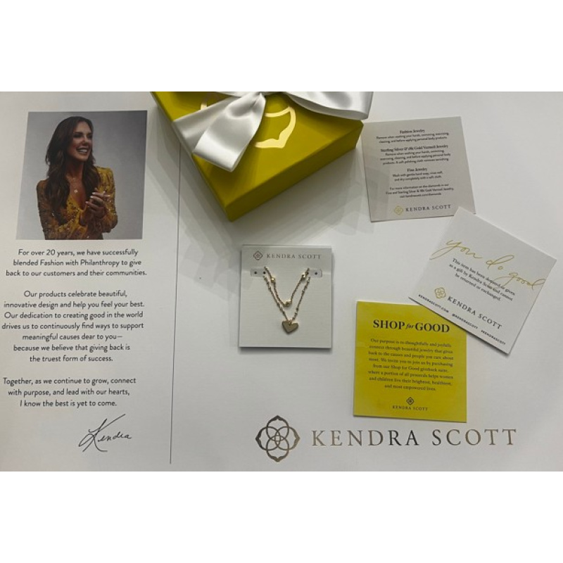 Kendra Scott Necklace